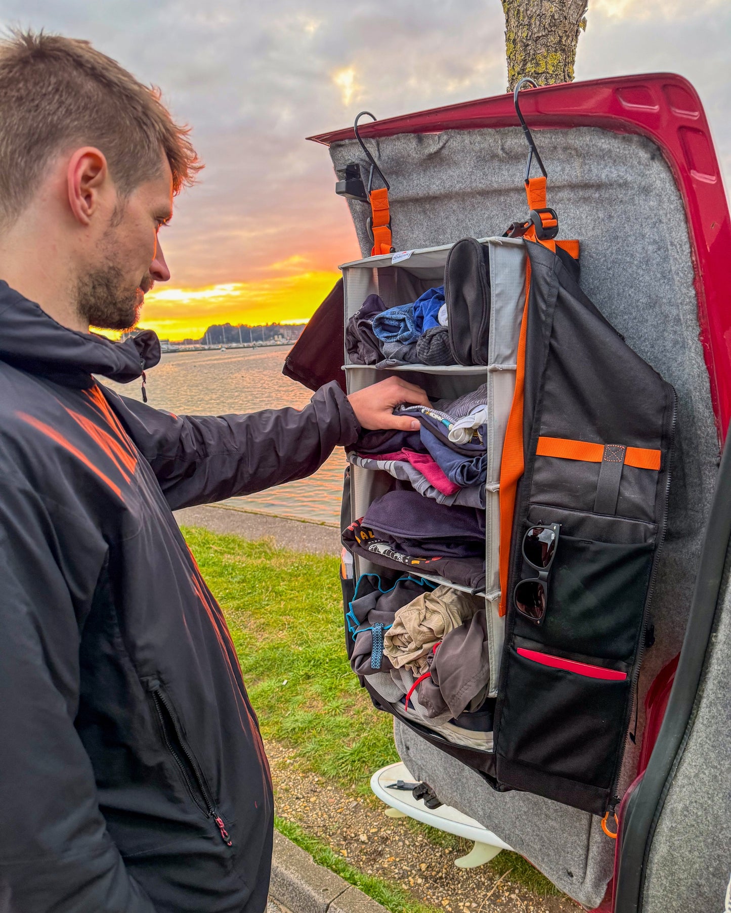 Zenscape Travel Backpack | Hanging Wardrobe